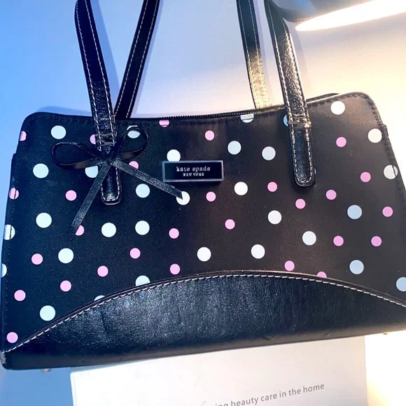 Kate spade pink purse with polka dots hotsell